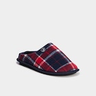 Chaussons mules rouge homme dans le catalogue La Halle