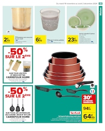 Offre Set De Table dans le catalogue Carrefour du moment à la page 73