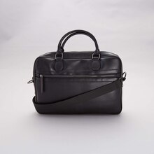 Kiabi Cormontreuil - Pochette ordinateur en simili Promo Pochette ordinateur en simili dans le catalogue Kiabi "Kiabi : la mode à petits prix" à Cormontreuil