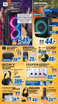 Fernseher im expert Prospekt "Top Angebote" mit 8 Seiten (Gießen)