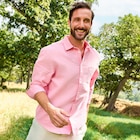 Chemise manches longues lin mélangé rose fushia homme dans le catalogue La Halle