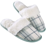 Aktuelles Damen-Hausschuhe in Felloptik Angebot bei Penny in Kiel ab 4,99 €