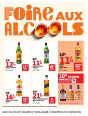 Promos Whisky dans le catalogue "OFFRES DU MOMENT" de Auchan Hypermarché Whisky en promo dans le catalogue Auchan Hypermarché à la page 3