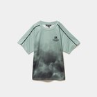 Promo T-shirt de sport relax à manches courtes vert kaki garçon à 7,99 € dans le catalogue La Halle à Tourville-la-Rivière