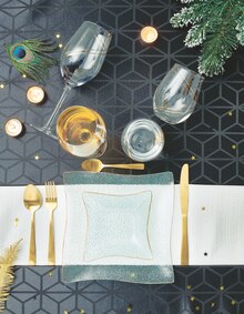 Ustensile maison - Gifi Ustensile maison à 9,67 € dans le catalogue Gifi "Les magifiques histoires de Noël"
