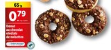Promo Donut au chocolat et éclats de noisettes à 0,79 € dans le catalogue Lidl à Issenheim