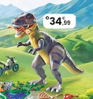 EXPLORATEUR AVEC MOTO ET TYRANNOSAURE en promo chez JouéClub EXPLORATEUR AVEC MOTO ET TYRANNOSAURE dans le catalogue JouéClub