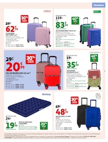 Promo Camping dans le catalogue Auchan Hypermarché du moment à la page 3