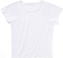 Tee-shirt - Géant Casino à Montigny-le-Bretonneux Tee-shirt en promo chez Géant Casino Montigny-le-Bretonneux à 3,50 €