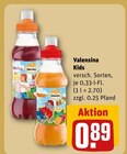 Aktuelle Wasser Angebote bei REWE in Mönchengladbach Aktuelles Kids Fruchtgetränk Angebot bei REWE in Mönchengladbach ab 0,89 €