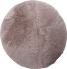 rundes Kunstfell im aktuellen ROLLER Prospekt