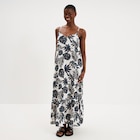 La Halle Mende - Promo Robe longue à bretelles évasée coton ecru femme Promo Robe longue à bretelles évasée coton ecru femme à 25,99 € dans le catalogue La Halle à Mende
