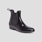 Promo Bottines chelsea de pluie noir femme à 9,99 € dans le catalogue La Halle à Montdidier