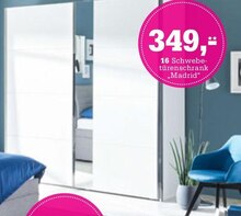 Kleiderschrank bei Höffner Kleiderschrank für 349,00 € bei Höffner im Prospekt "Doppelte Freude!"