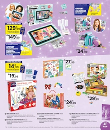 Offre Scrapbooking dans le catalogue JouéClub du moment à la page 89