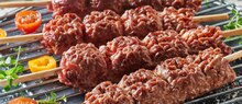 4 brochettes plein grill ou bœuf natures - Carrefour à Beauvais 4 brochettes plein grill ou bœuf natures en promo chez Carrefour Beauvais à 3,50 €