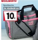 Sporttasche im Angebot bei Woolworth in Halle Sporttasche Angebote bei Woolworth Halle für 10,00 €