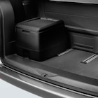 Volkswagen - Kühl- und Warmhaltebox, 32 Liter, 48 Watt Angebot im Prospekt Kühl- und Warmhaltebox, 32 Liter, 48 Watt bei Volkswagen im Prospekt "" für 503,00 €
