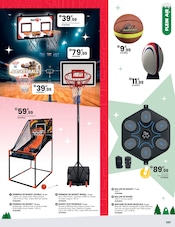 Promos Ballon Basket dans le catalogue "C'est parti pour la magie de Noël !" de JouéClub à la page 269 Promos Ballon Basket dans le catalogue "C'est parti pour la magie de Noël !" de JouéClub à la page 269