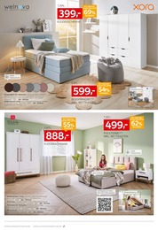 Kleiderschrank im XXXLutz Möbelhäuser Prospekt 80 Polstermöbel-Testerinnen und -Tester gesucht! auf S. 10