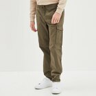 Pantalon cargo taille élastiquée vert kaki homme à 14,99 € dans le catalogue La Halle