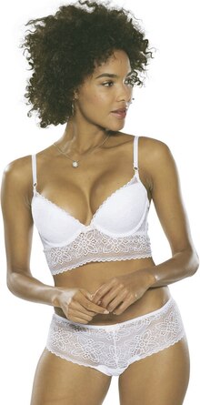 Soutien-gorge paddé et shorty string show girl - Géant Casino à Aix-en-Provence Soutien-gorge paddé et shorty string show girl en promo chez Géant Casino Aix-en-Provence