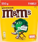 Billes chocolatées cacahuètes enrobées de chocolat - M&M's dans le catalogue Intermarché Express