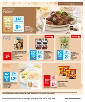 Promos Conserve De Saumon dans le catalogue "Réveillons Noël : Tous les plaisirs de la table à petits prix" de Auchan Supermarché à la page 11