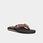 Tongs marron homme en promo chez La Halle Tongs marron homme dans le catalogue La Halle