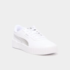 Promo Tennis basses à lacets Carina 3.0 Puma gris argent femme à 46,19 € dans le catalogue La Halle à Gennevilliers