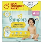 Couches  "Maxi Pack" - PAMPERS en promo chez Carrefour Drancy à 34,90 €