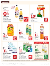Promos Eau Minérale dans le catalogue "OFFRES DU MOMENT" de Auchan Hypermarché Eau Minérale en promo dans le catalogue Auchan Hypermarché à la page 22