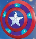 Bouclier de combat de Captain America électronique - AVENGERS en promo chez Intermarché Hyper Bouclier de combat de Captain America électronique - AVENGERS dans le catalogue Intermarché Hyper