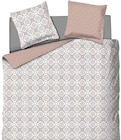 Parure microfibre Damier - Carrefour à Villiers-le-Bel Parure microfibre Damier en promo chez Carrefour Villiers-le-Bel à 13,00 €