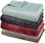 Kuscheldecke im Angebot bei REWE in Bensheim Kuscheldecke Angebote von Gözze bei REWE Bensheim für 17,99 €