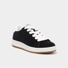 Tennis basses à lacets effet suédine noir garçon - La Halle à Maisons-Alfort Tennis basses à lacets effet suédine noir garçon en promo chez La Halle Maisons-Alfort à 14,99 €