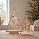 Aktuelle Weihnachtsbaum Angebote bei Möbel Martin in Worms Aktuelles Deko-Tannenbaum Angebot bei Möbel Martin in Worms ab 16,99 €