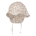 Baby Mütze mit Nackenschutz bei Ernstings family im Pasewalk Prospekt für 6,99 €