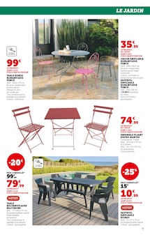 Promotion Table de jardin pliante dans le prospectus Hyper U, valable du 29/04/2025 au 11/05/2025 Promo Table de jardin pliante dans le catalogue Hyper U du moment à la page 7