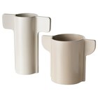 Vase 2er-Set hellbeige/graubeige von PELARRÖNN für 16,99 € bei IKEA im Angebot Vase 2er-Set hellbeige/graubeige von PELARRÖNN im aktuellen IKEA Prospekt