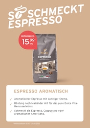 Kaffeebohnen im Tchibo im Supermarkt Prospekt SO SCHMECKT GLÜCKLICH auf S. 4