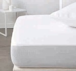 Protege-matelas 90x190cm - Super U à Meaux Protege-matelas 90x190cm en promo chez Super U Meaux à 6,99 €