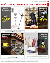 Offre Dyson dans le catalogue Carrefour du moment à la page 77