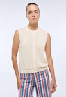 Gilet sans manche en coton lin - Monoprix Margaret Gilet sans manche en coton lin à 14,99 € dans le catalogue Monoprix Margaret