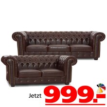 Seats and Sofas Stolberg - Edinburgh Chesterfield 3-Sitzer + 2-Sitzer Sofa Edinburgh Chesterfield 3-Sitzer + 2-Sitzer Sofa Angebot bei Seats and Sofas Stolberg im Prospekt Vorrat Deals
