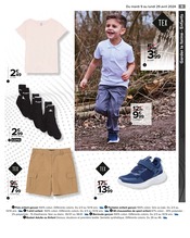 Promo Vêtements Garçon dans le catalogue Carrefour du moment à la page 11