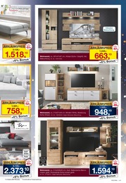 Wohnzimmer im Möbel Inhofer Prospekt "95 JAHRE JUBILÄUM" auf Seite 5