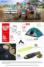 Prix et réduction Meuble dans le prospectus Intersport en cours Offre Meuble dans le catalogue Intersport du moment à la page 10