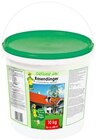 Rasendünger mit Sofortwirkung von GRÜNER JAN für 17,99 € bei Thomas Philipps im Angebot Rasendünger mit Sofortwirkung von GRÜNER JAN im aktuellen Thomas Philipps Prospekt