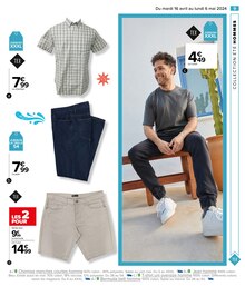 Promo Jean Homme dans le catalogue Carrefour du moment à la page 11